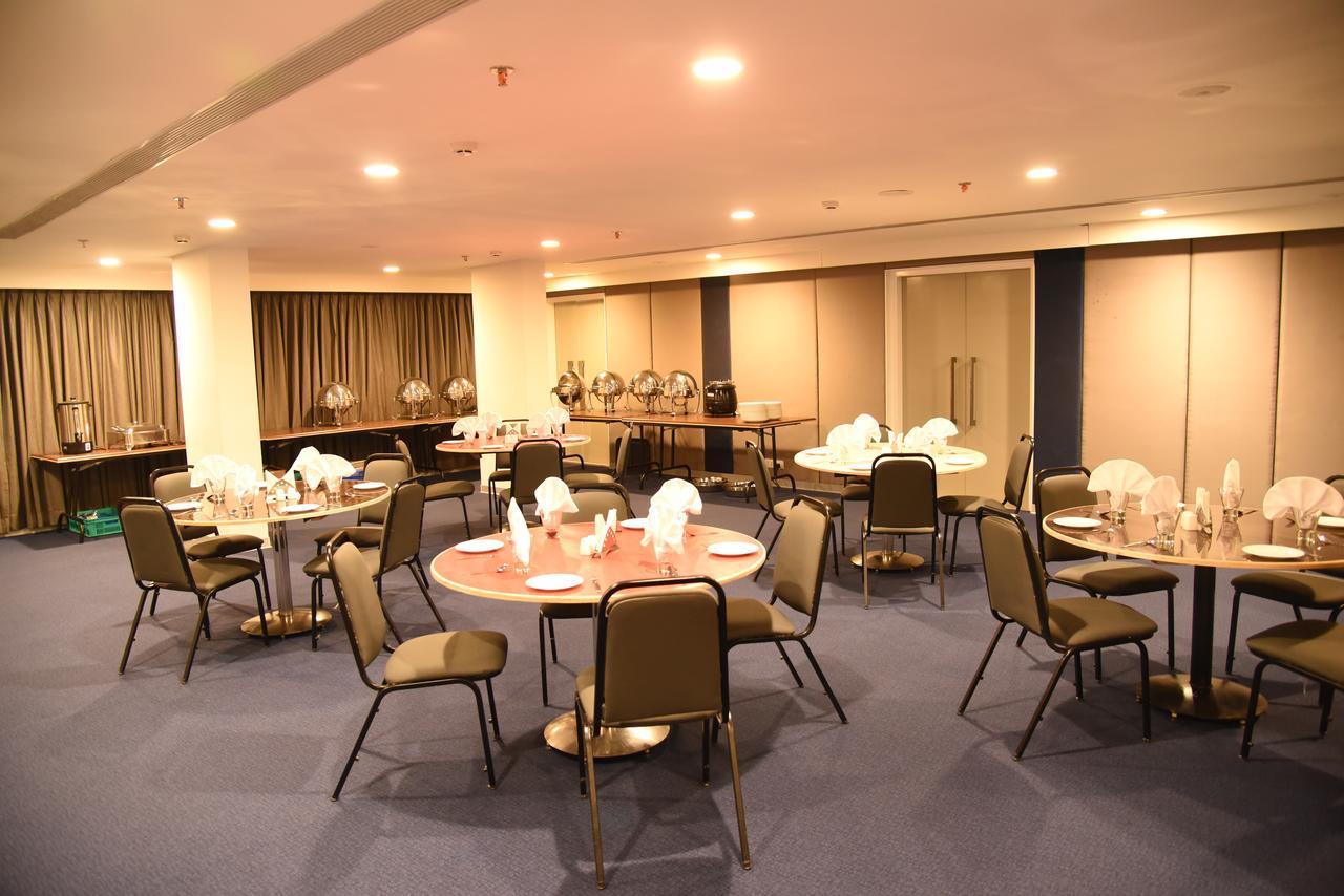 The Port Hotel Visakhapatnam Luaran gambar